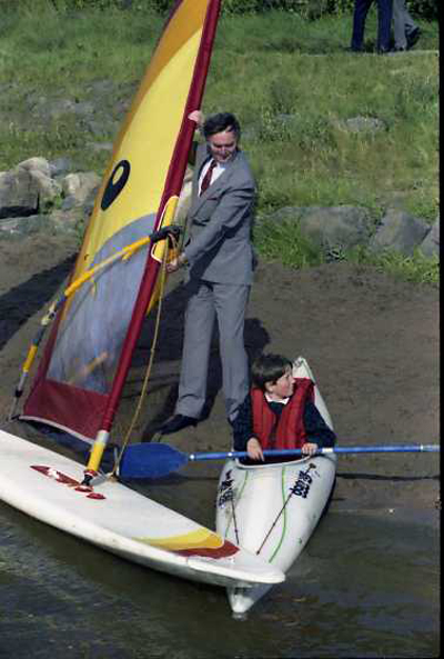 JL_windsurfing88_7.jpg