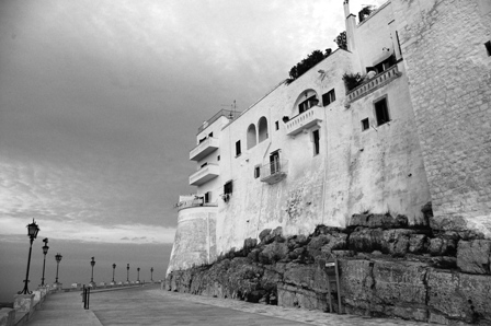 Ostuni_walled_town.JPG