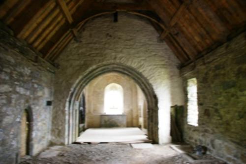 clare_island_abbey_inside.jpg