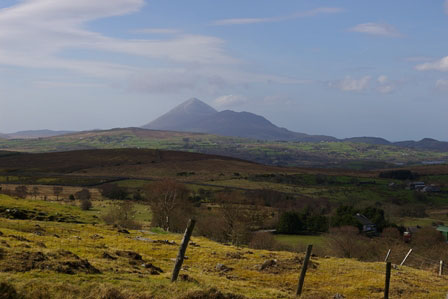 croagh_patrick_from_partry_mountains.jpg