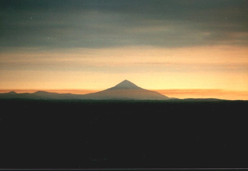 croagh_patrick_sunset_aug00_001.jpg