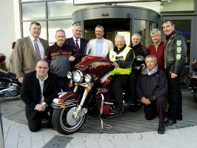 lions_club_route_66_bikers_676.jpg