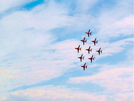 red_arrows_002__2_.jpg