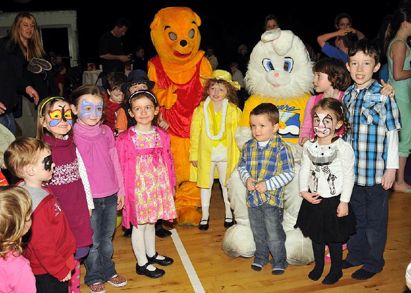 AWARE_Easter_party_APR_0885.jpg