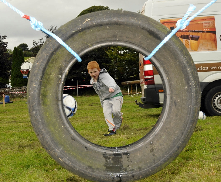 Belcarra_Gathering_Sports_day_SEP_1902.jpg