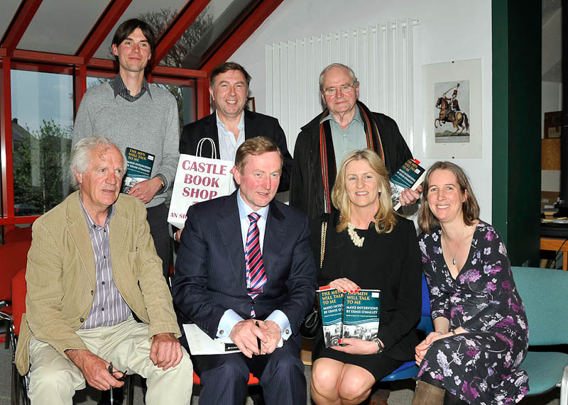 Book_Launch_APR_6015.jpg