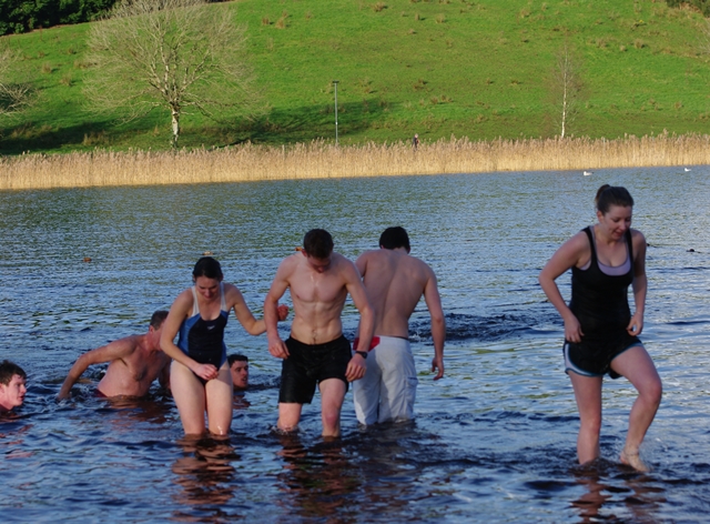 Castlebar_Christmas_Swim_2013_17.jpg