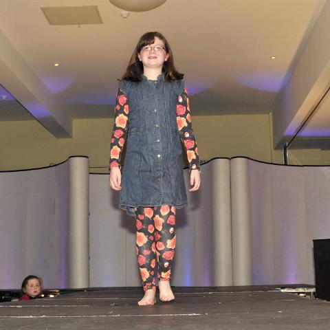 Davitt_College_Fashion_Show_NOV6183.jpg