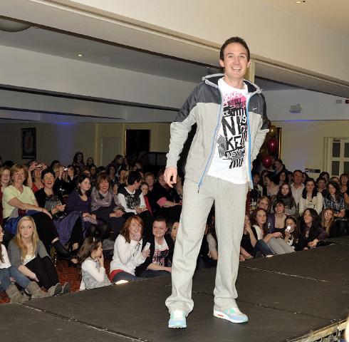 Davitt_College_Fashion_Show_NOV6221.jpg