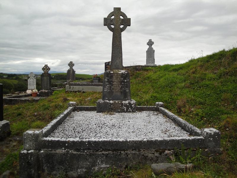 Grave_of_Thomas_OMalley_and_Thomas_Lally.jpg