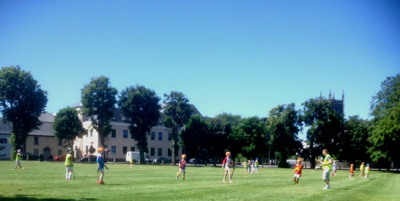 Hurling_on_the_Mall_20130719_6.jpg