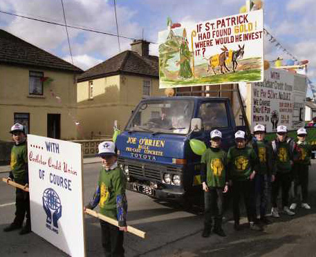 JL_Patricks_Parade_Castlebar_1989_1.jpg