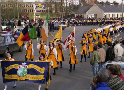 JL_Patricks_Parade_Castlebar_1989_10.jpg