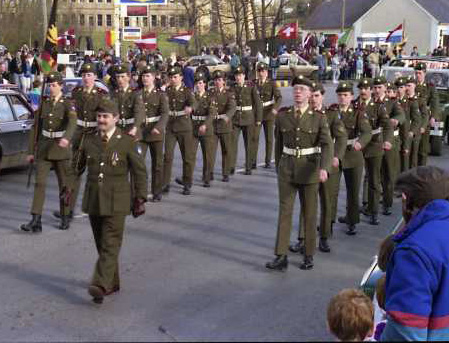 JL_Patricks_Parade_Castlebar_1989_6.jpg