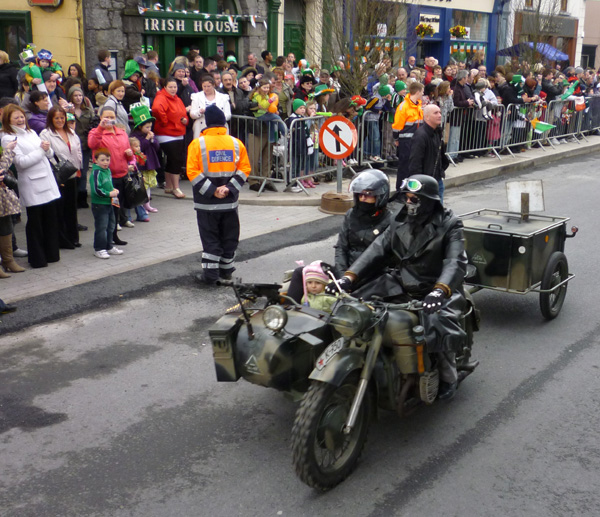 JL_StPatricksParade2011_1.jpg