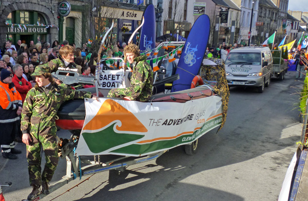 JL_StPatricksParade2011_7.jpg