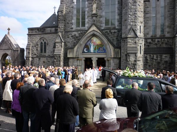 JL_Tony_McHugh_Funeral_201004182.jpg