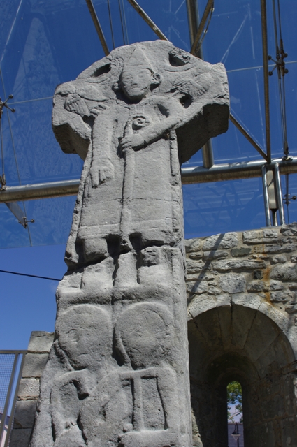 Kilfenora_highcross.JPG