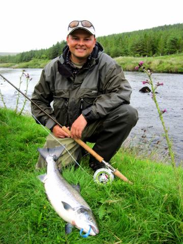 MMuller_Owenmore_Salmon_11lbs_July_2010.jpg