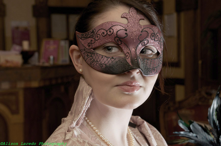 Masquerade_Ball_by_Alison_Laredo_11_1.jpg