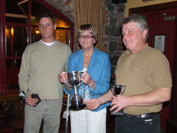 Prize_winners_Ballina_S.A.jpg