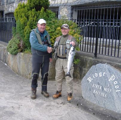 Ridge_pool_first_salmon_caught_by_John_Binns_Foxford_28-4-11_006.jpg