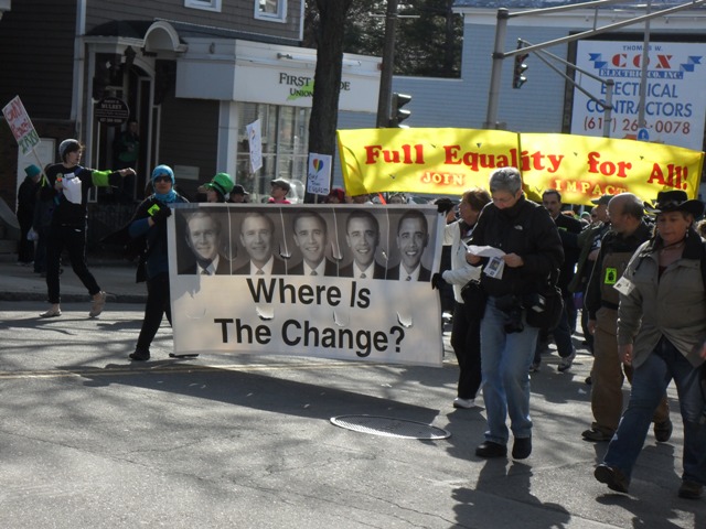 St_Pats_11_Boston_2nd_Parade_steams_through__10.JPG