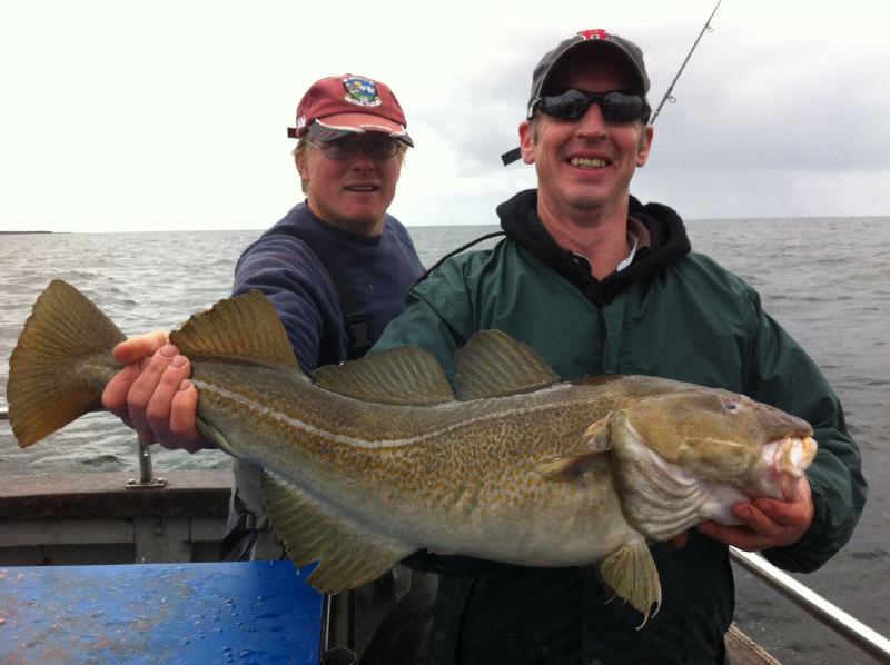 Tom-Kiley-with-a-fine-cod-while_fishing_with_skipper_Max_Couque.JPG