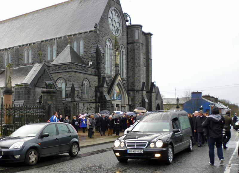 jl_Eithne_Kenny_Funeral_30093-5.jpg