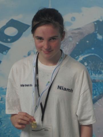 niamh_heneghan_medal.jpg