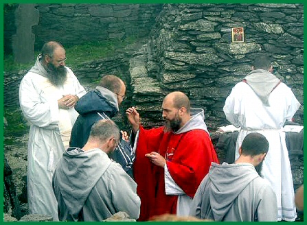 orthodox_monks__2_.jpg