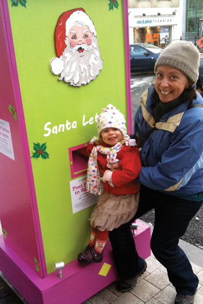 santa_postbox_castlebar.jpg