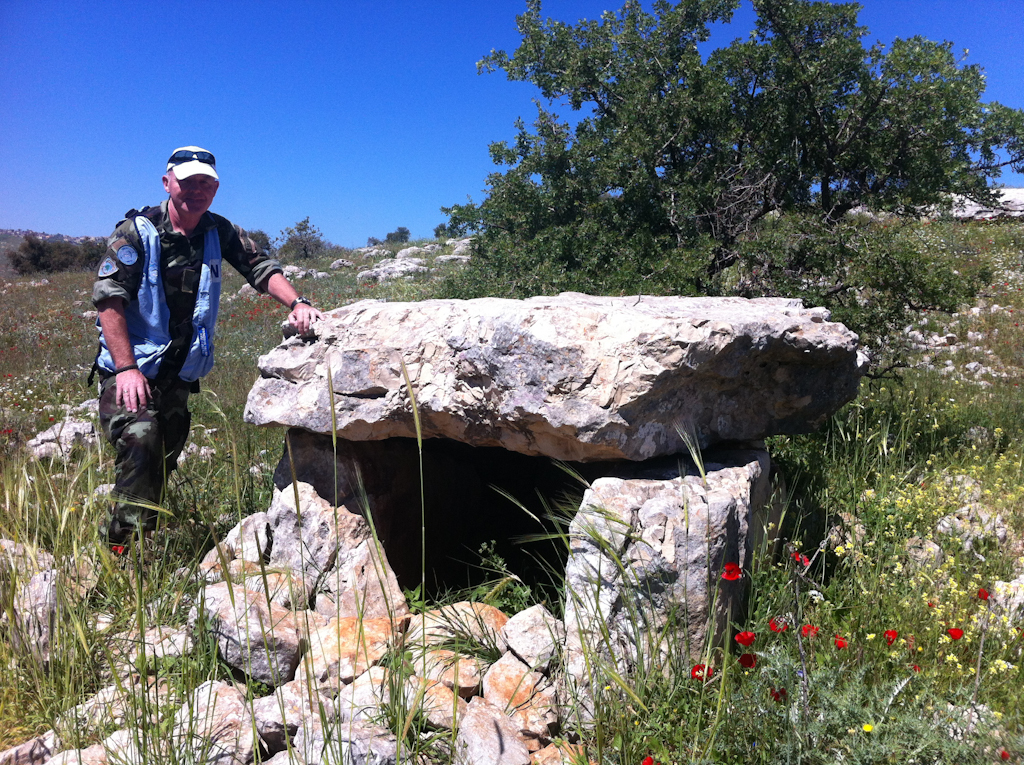 2_Megalithic_tomb_2.jpg