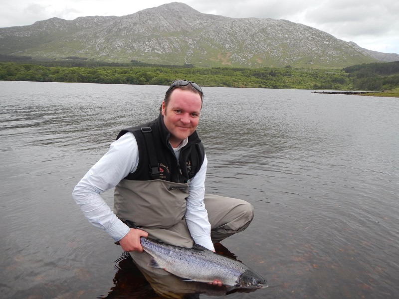 Colin_Folan_8lbs_Inagh_June_2014.JPG