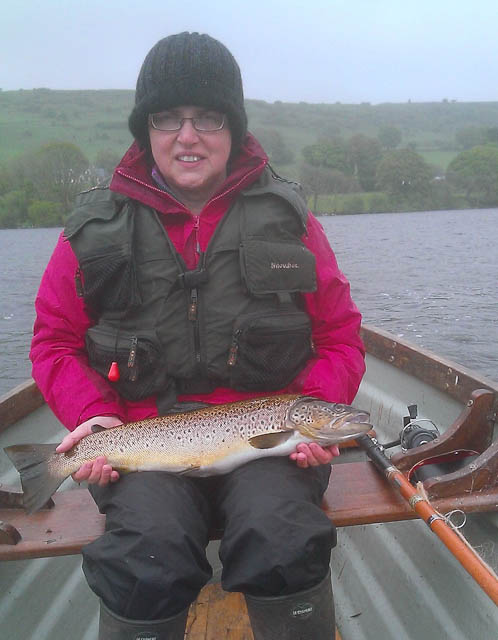 Muriel-Frazer-with-her-magnificent_L_Arrow_trout_of_5_lbs_6_oz.jpg