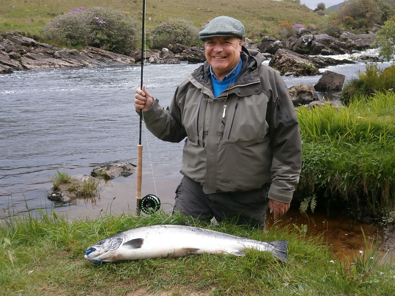 Roderick_Robinson_1575lbs_Erriff_salmon_May_2014.JPG