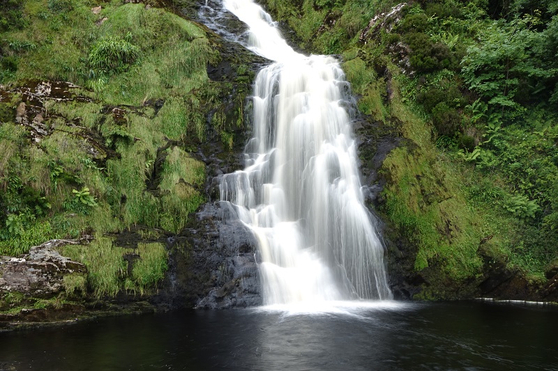 WaterfallNearMaghera-DSC05797.jpg