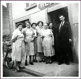 Do you know these people? A nostalgic Castlebar photo currently being discussed on the Nostalgia Board