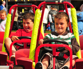 The Sun did come out last Saturday for the Feile on the Mall as this photo from Alison Laredo shows. Click on photo above for more from this fun event on the Mall.