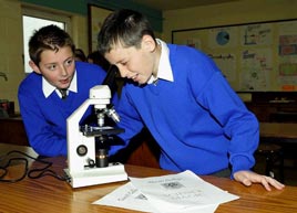 Potential scientists of the future - experiencing the excitement of science at first hand in Castlebar. Click for details from Ken Wright!