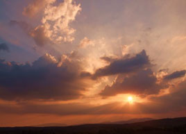 Kevin McNally has added some summer sunsets to his Gallery of photos. Click on photo for more sunshine on this fine sunny day in Castlebar!