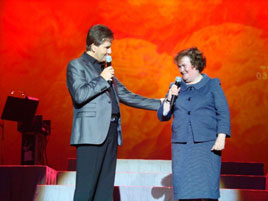 Susan Boyle made a surprise appearance with Daniel O'Donnell last weekend at the Royal Theatre Castlebar