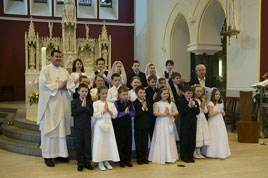 Robert J has photos from a recent First Communion ceremony in Castlebar Church (15 May 2011). Click on photo to view his gallery.