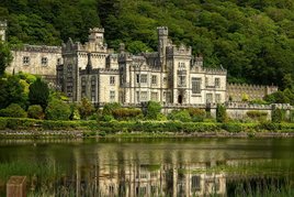 Some classic shots of Kylemore Abbey from Robert Justynski. Click on photo to scroll through his gallery.