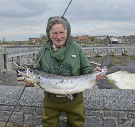 One of the largest salmon caught in Galway @ 21 lb. Click for the latest angling news.