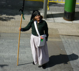 Jack Loftus has a further set of photos at the 1798 Monument and John Moore's graveside.