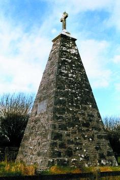 Brian Hoban has an interesting piece about the monument at French Hill. Click on photo for the details.