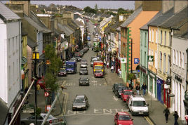 Jack Loftus has another set of photos from around town. Click on the photo to travel back to Castlebar as it was in 2002.