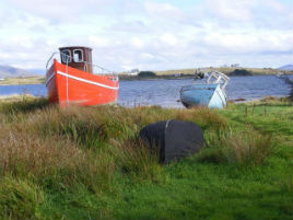 Bernard Kennedy has photos from Roundstone taken in October 2013. Click on photo to scroll through his gallery.