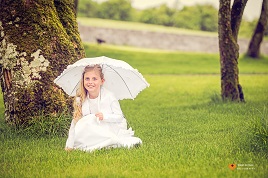 Robert Justynski has a gallery of Castlebar First Holy Communion photos. Click on photo to view.